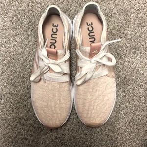 Adidas edge lux sz 9